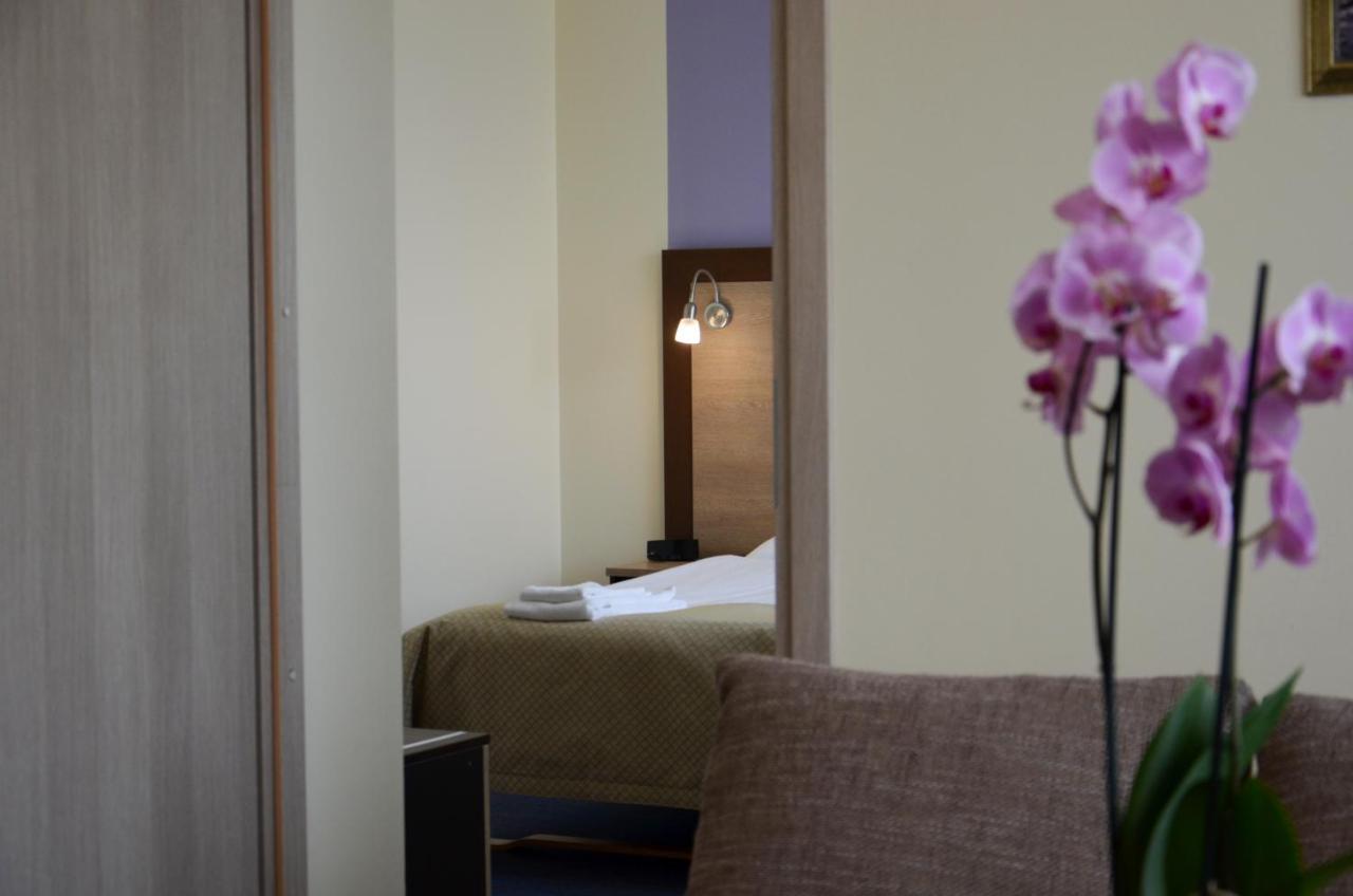 Alanga Hotell Palanga Eksteriør bilde